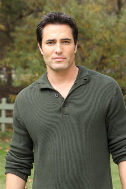 myhotcountry:  Victor Webster - Canada 