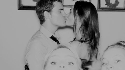 psychoticblood: Paul & Phoebe at Candice and Joe’s wedding photobooth (Candice Accola married The Fray guitarist Joe King on October 18, 2014)