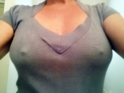 bralessbilliam:  I will never wear a bra with this new top. I