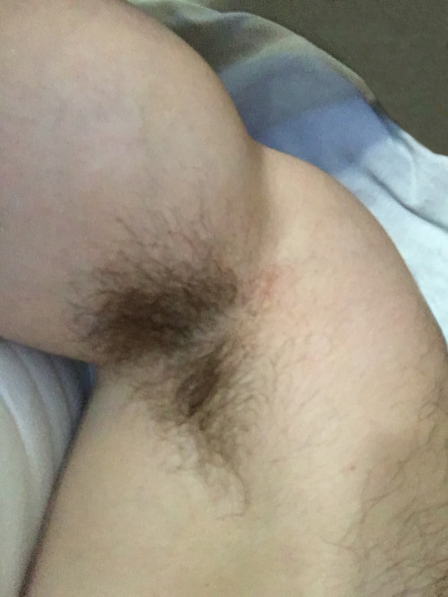 juicybros:  Bro biceps update