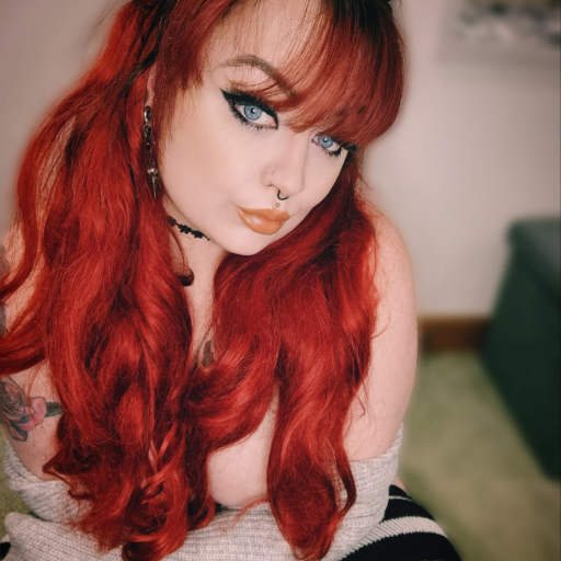 ginger-belle-x:Don’t you wish you were on top of me right