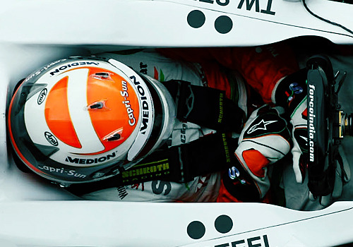 f1-2013:  From another perspective. Barcelona Testing (01/03/2013) 