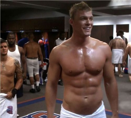 omni-dudes-bruh:THE BIG 250#229. Alan Ritchson.For a few years,