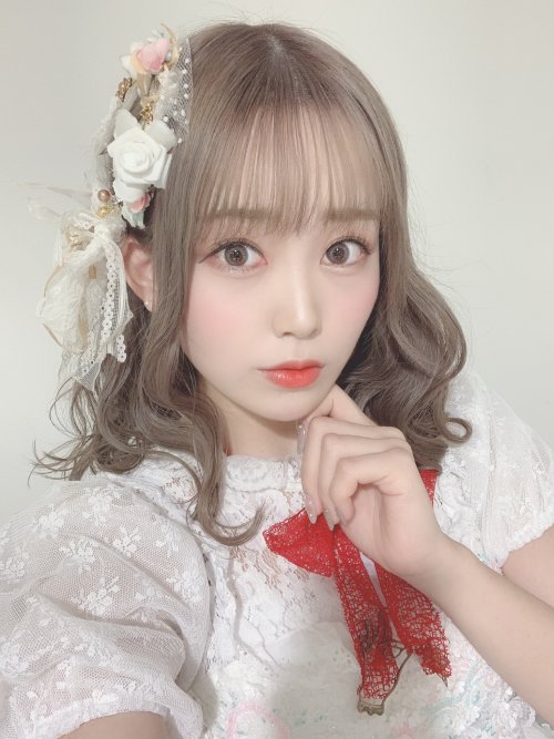 aimmmh3:https://twitter.com/rana_kirafore
