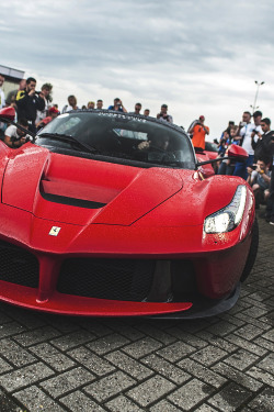 supercars-photography:  LaFerrari 