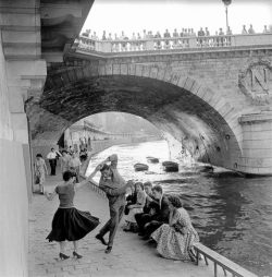 historicaltimes:  Dancing to Rock and Roll in Paris, 1955. via