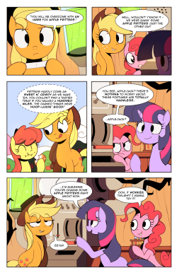 talesfromponyville:  “I’m Applejack! More apple fritter?”