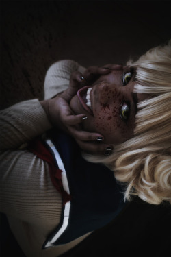 vincerenoel:  Cosplay: Himiko Toga | Boku no Hero AcademiaCosplayer: @pastelkiddiePhotographer: