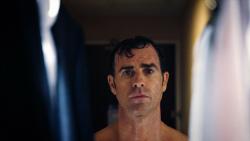 newnakedmalecelebs: It’s Justin Theroux tattooed and naked