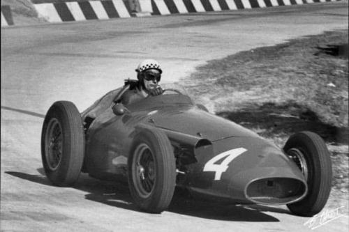 frenchcurious:Jean Behra (Maserati 250F, Officine Alfieri Maserati)