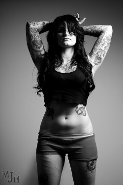 Women with tatoos