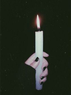 little-baudelaire:  weheartit 