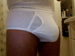 n2briefs69:  Bulging Jockey a-front briefs. Where did the y-front