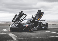 d415b:  Wings up.