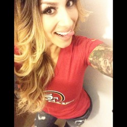 Well a promise is a promise. I told @catalinaa_rosee if the #49ers