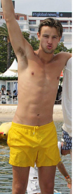 Male Celebrity Pits