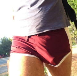 shorts-and-underwear:Full Bulging shorts