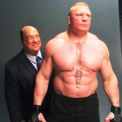 evamrie:    wwe: #TheBeast #BrockLesnar heads to the ring in