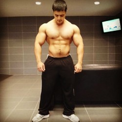 drwannabe:  Julian Ramdhari