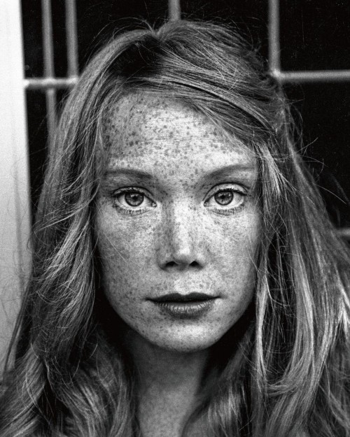 Sissy Spacek by Ira Resnick, 1972. Nudes & Noises  