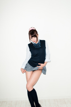 mincang:  可愛いJKとエッチしたいです！制服フェチエロ画像×３０ :
