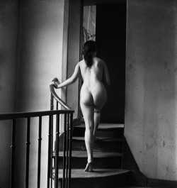 frenchvintagegallery: – “ Nus à l’Escalier “ , at the