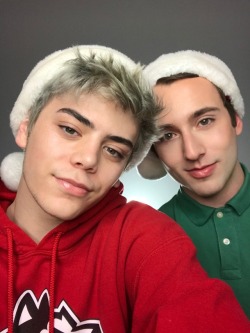 realtimhess:  Merry Christmas and happy holidays from me and