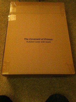 Pictures of the Covenant of Primus. Will probably read during