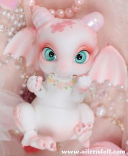 dollstowishfor:  12cm Pet Doll - Dragon - “Cherry Blossom,