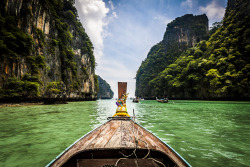 -cityoflove:  Ko Phi Phi Lee, Thailand via Javier DG 