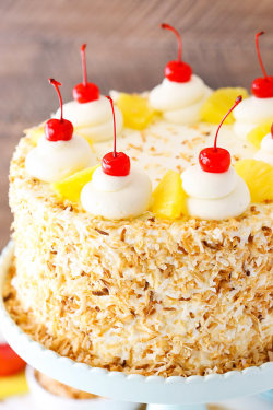 foodffs:  PINEAPPLE LAYER CAKE Really nice recipes. Every hour.