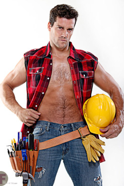 Follow my two hairy men blogs:http://sambrcln.tumblr.comhttp://hairysex.tumblr.com