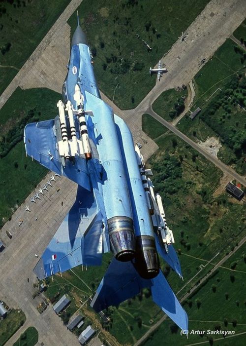 planesawesome:   MiG-29A turning over airfield..  