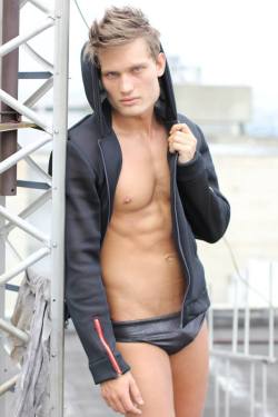 greenspeedos:  a nice way to close Wednesday 
