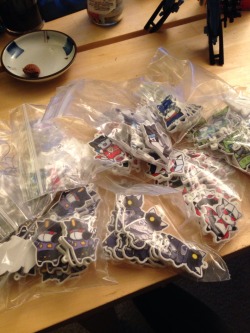 eikuuhyoart:  Reorders of the charms came in today!! I still