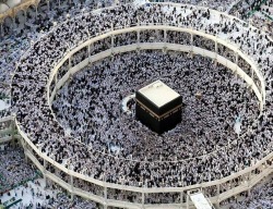 enjoybeingmuslim:  More than one million worshipers gathered