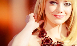thebeautyofsolitude:       Emma Stone | ‘Gangster Squad’