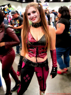 hotcosplaychicks:  Harley Quinn Cosplay 02 Comikaze Expo 2014