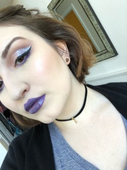 sweetxxxpea:  Send me all ur money