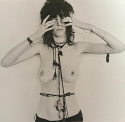 ditirolez:  Patti Smith  