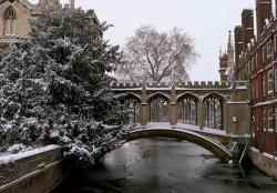 ghostlywatcher:    Bridge of Sighs in Cambridge. England   