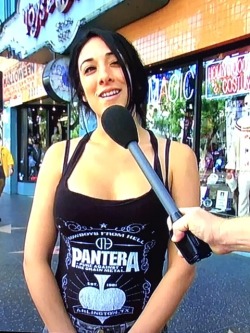 THIS GIRL WAS INTERVIEWED ON KIMMEL LAST NIGHT, ROCKIN THE PANTERA