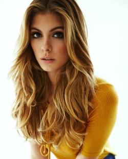 fresh-models:  Carmella Rose beauty