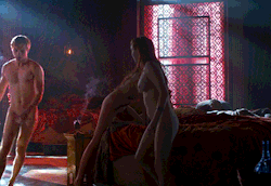 malecelebarchives:  Will Tudor showing his cock on Game of Thrones