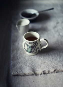 allthateverwasorwillbe:   Tea Break(by katiequinndavies)
