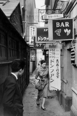 Marc Riboud, Tokyo, 1958