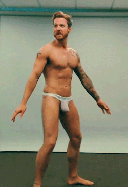 undiedude:  Stuart Hatton Jr. wearing Ergowear MAX Suave Thong,