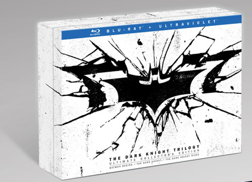 The Dark Knight Trilogy Ultimate Collectors Edition Blu-ray set.  Kíváncsi vagyok ilyen lesz-e nálunk! :D