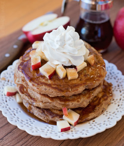 dancin-daisy:  sweetoothgirl:Apple Pie Pancakes with Spiced Maple