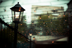 inscendo:  street lantern by luke Photographer on Flickr. 